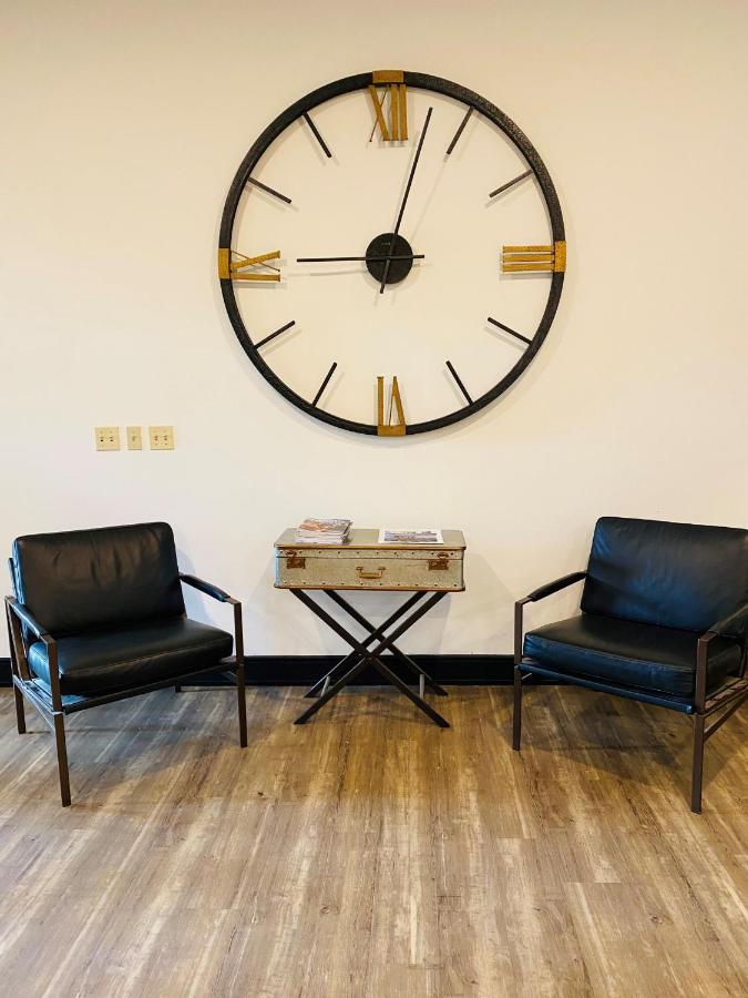 The Suites Hotel At Waterfront Plaza Duluth Exterior foto