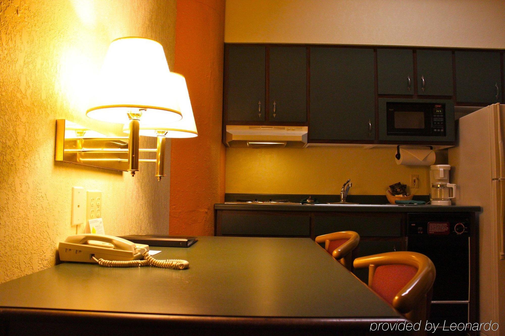 The Suites Hotel At Waterfront Plaza Duluth Quarto foto